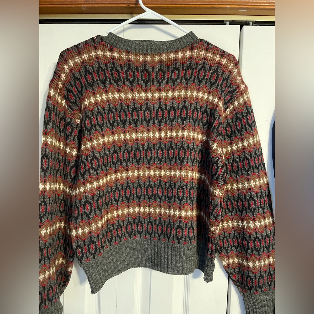 Small Vintage Puritan Sportswear 100% wool sweater